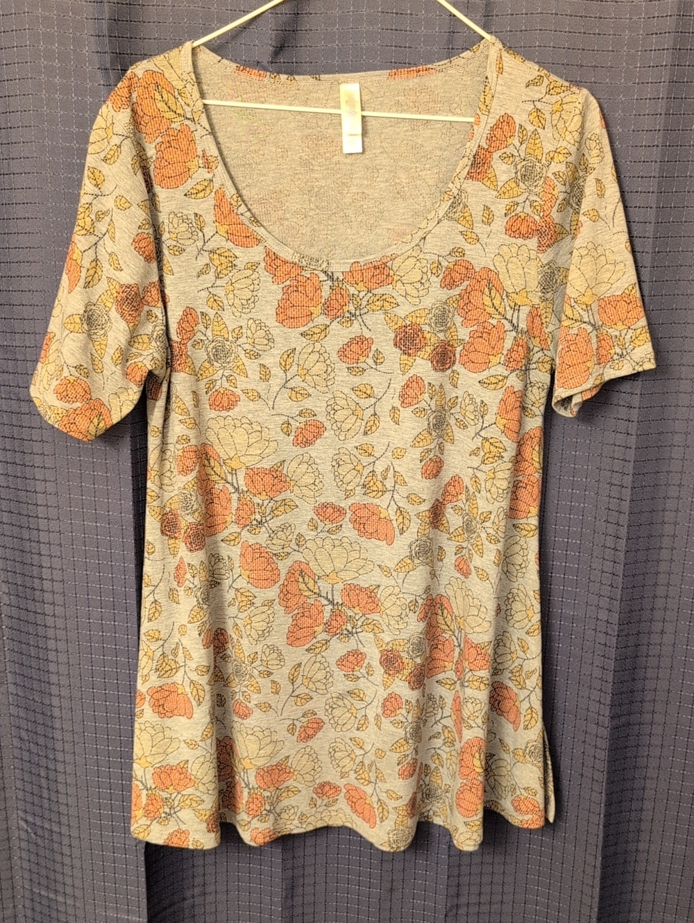 LuLaRoe Scoop Neck Floral Tee in Peach and Yellow